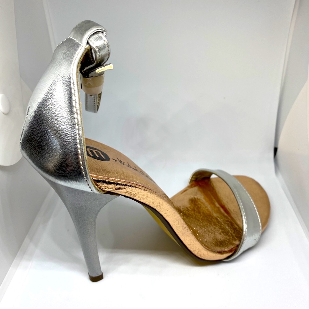 Michael Antonio Heels